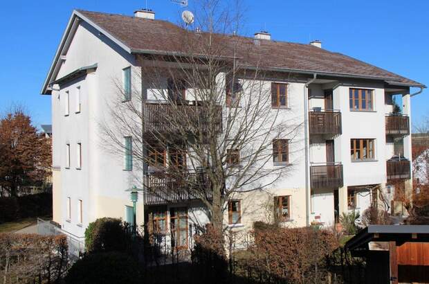 Altbauwohnung mit Balkon kaufen in 4921 Hohenzell (Bild 1)
