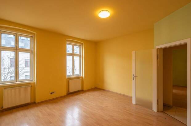 Altbauwohnung mit Balkon kaufen in 1160 Wien (Bild 3)