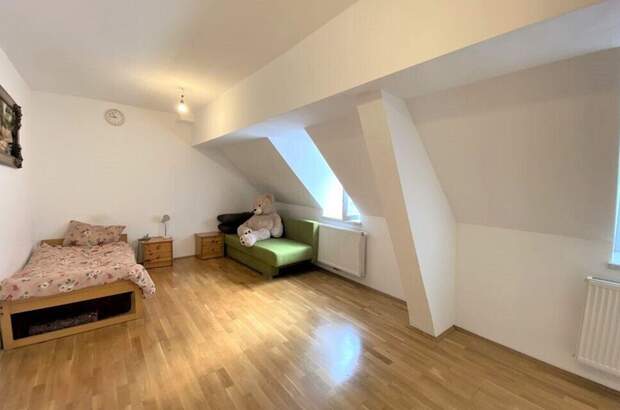 Altbauwohnung mieten in 8010 Graz (Bild 1)