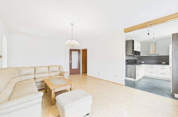 Wohnung mit Balkon kaufen in 2460 Bruck an der Leitha (Bild 1)