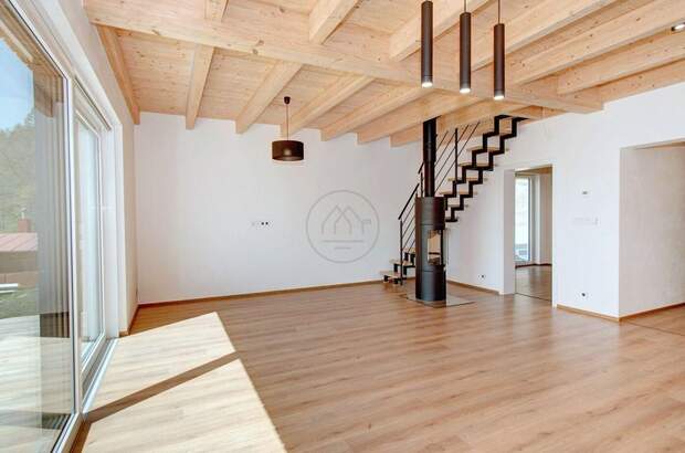 Haus mit Garten kaufen in 38226 Horní Planá (Bild 5)