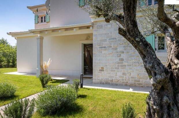 Haus kaufen in 52440 Porec (Bild 3)