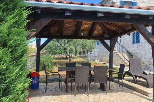 Haus kaufen in 52440 Porec (Bild 4)