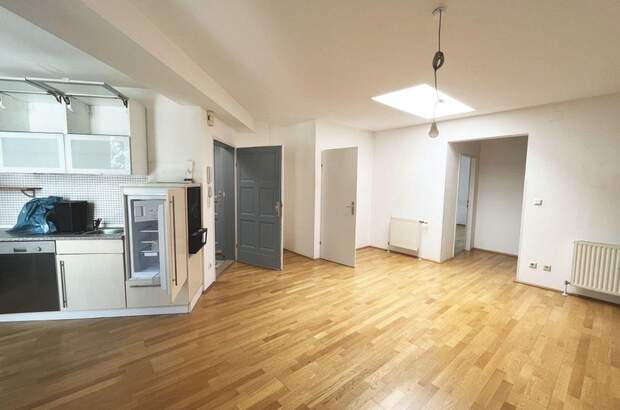 Altbauwohnung mieten in 1080 Wien (Bild 1)