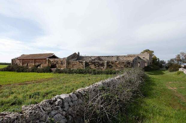 Haus mit Garten kaufen in 73100 Lecce (Bild 1)