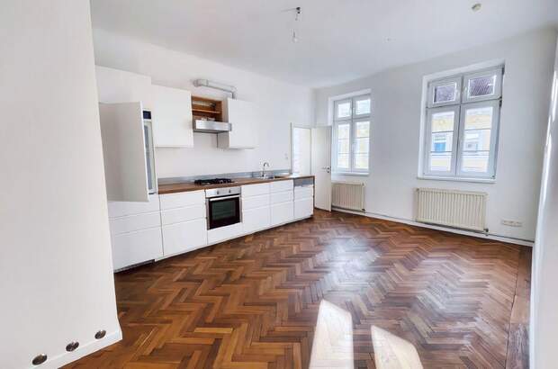 Altbauwohnung mit Balkon kaufen in 1170 Wien (Bild 1)
