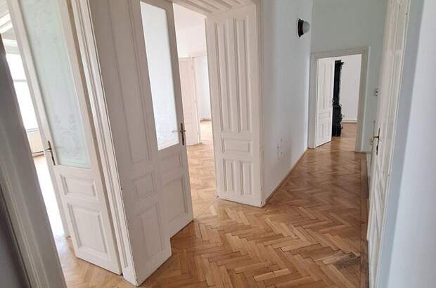 Altbauwohnung mieten in 1040 Wien
