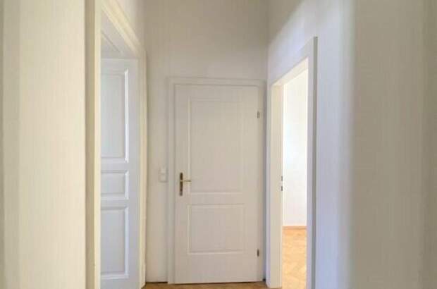 Altbauwohnung mit Balkon mieten in 8010 Graz (Bild 5)