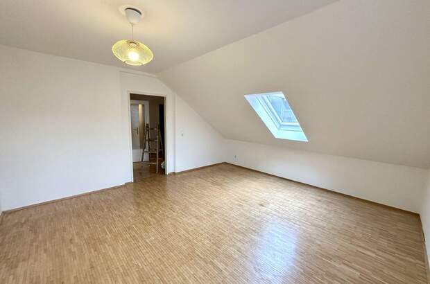 Altbauwohnung mit Balkon mieten in 8010 Graz (Bild 4)