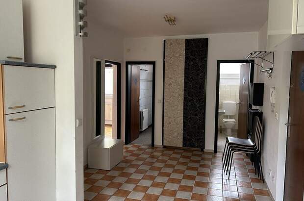 Altbauwohnung mit Balkon kaufen in 6020 Innsbruck (Bild 2)