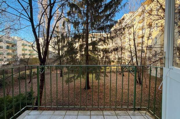 Altbauwohnung mit Balkon mieten in 8010 Graz (Bild 2)