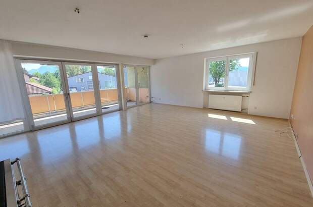 Wohnung mit Balkon kaufen in 83395 Freilassing (Bild 1)