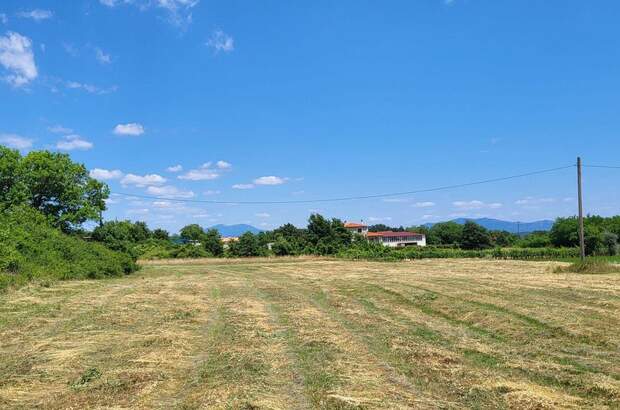 Grundstück kaufen in 52100 Pula (Bild 1)