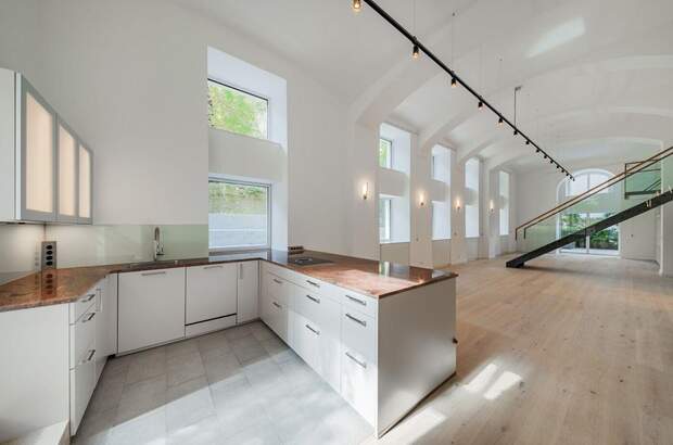 Altbauwohnung mit Balkon kaufen in 1040 Wien (Bild 5)