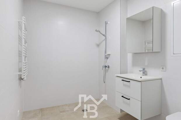 Wohnung mit Balkon kaufen in 4320 Perg (Bild 5)