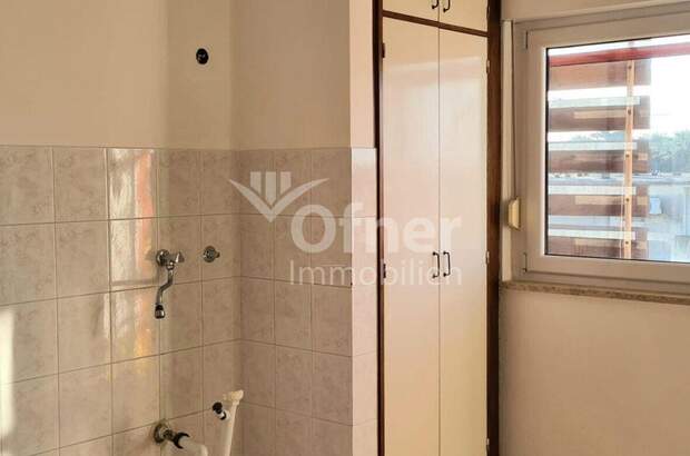 Wohnung mit Balkon kaufen in 52440 Porec (Bild 3)