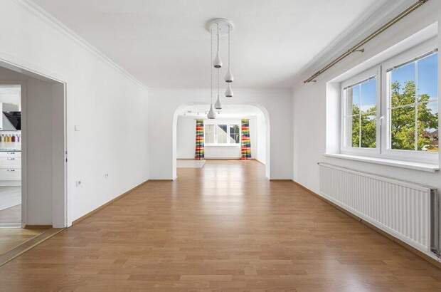 Mehrfamilienhaus kaufen in 2700 Wr. Neustadt (Bild 2)