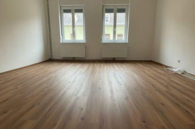 Altbauwohnung mit Balkon mieten in 8020 Graz (Bild 4)
