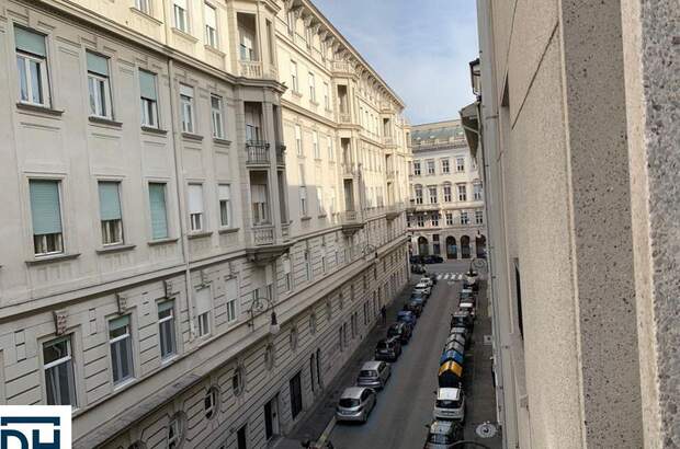 Wohnung kaufen in 34121 Trieste (Bild 3)