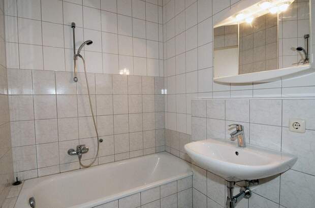 Wohnung mit Balkon mieten in 4910 Ried (Bild 5)