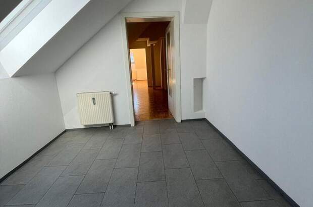 Altbauwohnung mieten in 8020 Graz (Bild 3)