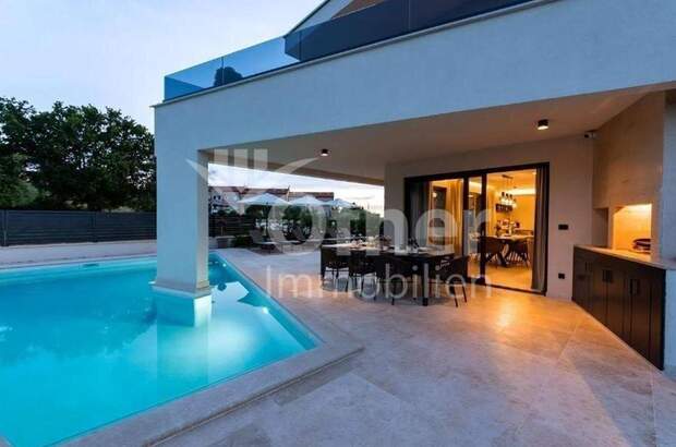 Haus kaufen in 52440 Porec (Bild 3)