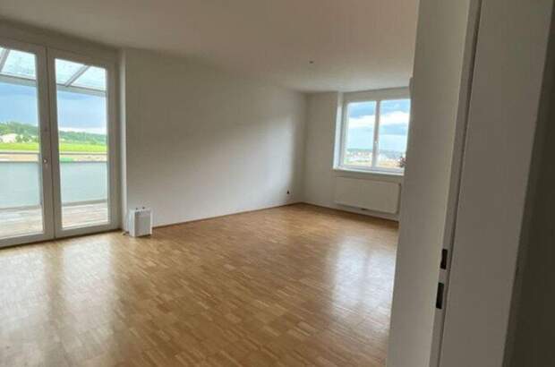 Wohnung mit Balkon mieten in 4470 Enns (Bild 1)