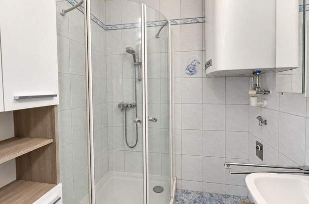Wohnung mit Balkon kaufen in 4523 Neuzeug (Bild 2)