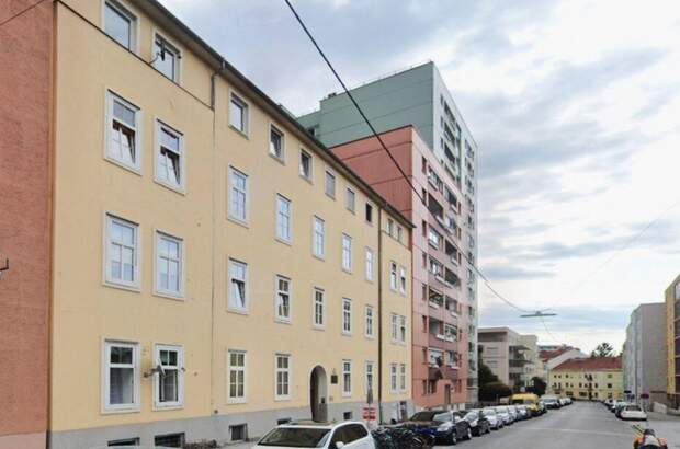 Altbauwohnung kaufen in 8020 Graz (Bild 1)