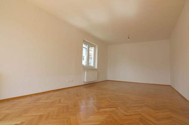 Altbauwohnung mit Balkon kaufen in 8043 Graz (Bild 2)