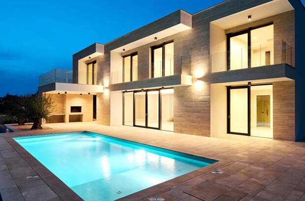 Haus kaufen in 23207 Sveti Filip i Jakov (Bild 1)