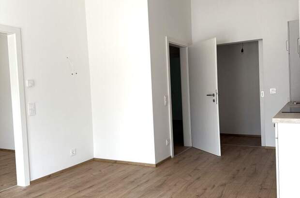 Altbauwohnung mit Balkon mieten in 8680 Mürzzuschlag (Bild 2)