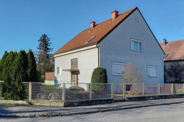 Mehrfamilienhaus kaufen in 2404 Petronell (Bild 1)