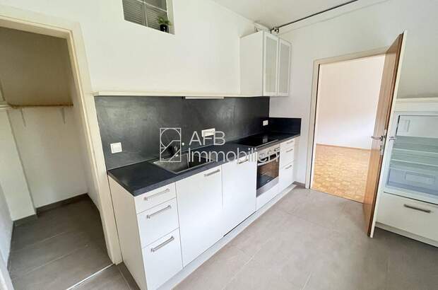 Altbauwohnung mit Balkon kaufen in 8020 Graz (Bild 5)