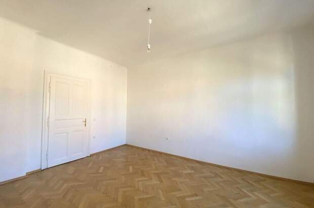 Altbauwohnung mit Balkon mieten in 8010 Graz (Bild 3)