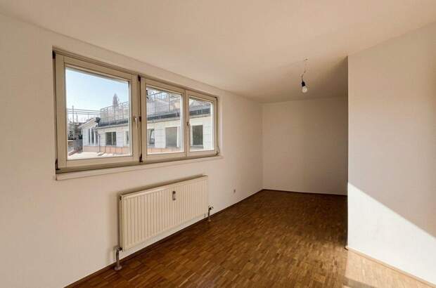 Altbauwohnung mit Balkon mieten in 8010 Graz (Bild 4)