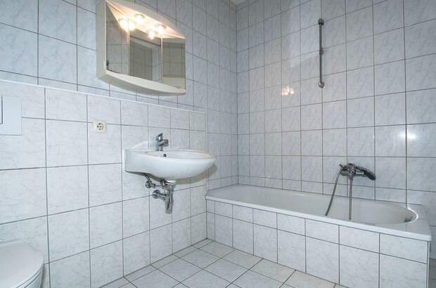 Wohnung mit Balkon mieten in 4910 Ried (Bild 4)