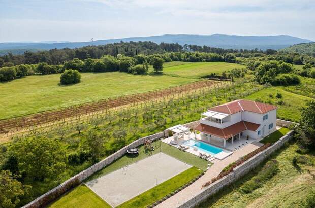 Haus kaufen in 52207 Barban (Bild 2)