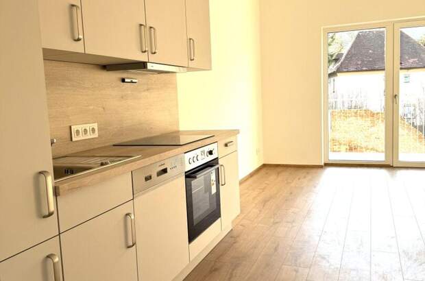 Altbauwohnung mit Balkon mieten in 8680 Mürzzuschlag (Bild 2)