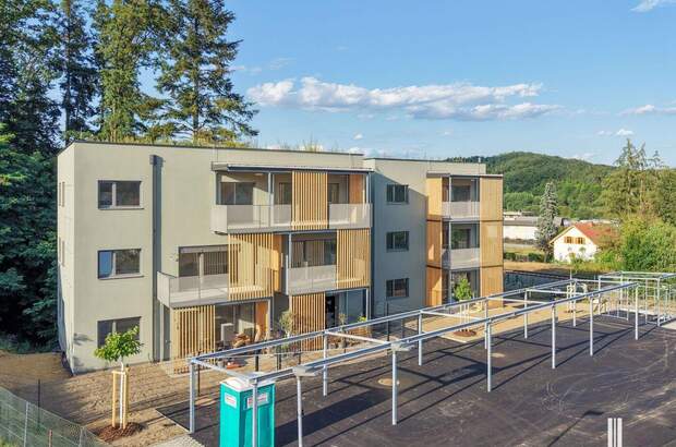 Wohnung mit Balkon kaufen in 8075 Hart
