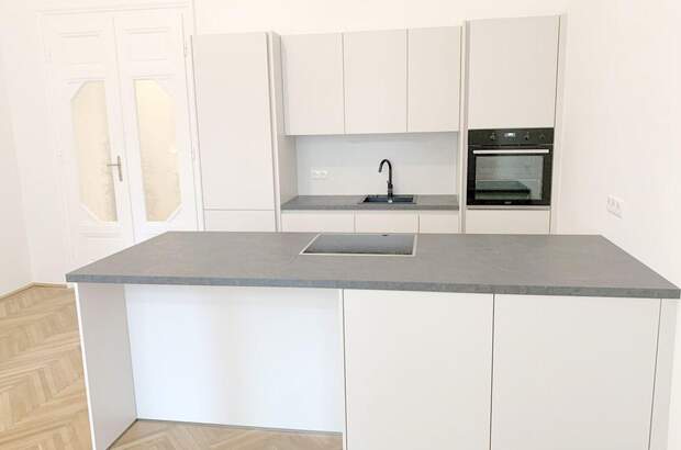 Altbauwohnung mit Balkon mieten in 1080 Wien (Bild 3)