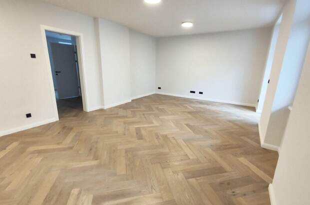 Altbauwohnung mit Balkon kaufen in 1050 Wien (Bild 4)