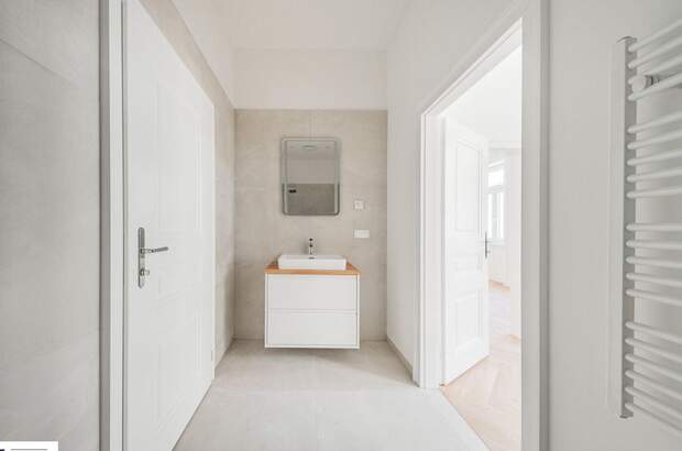 Altbauwohnung mit Balkon kaufen in 1150 Wien (Bild 5)