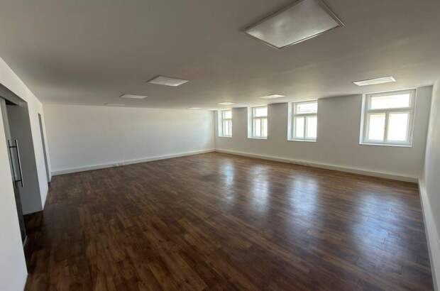 Gewerbeobjekt mieten in 4910 Ried (Bild 1)