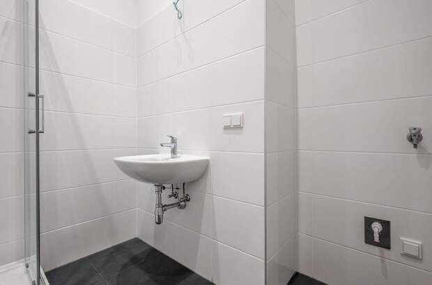 Altbauwohnung mit Balkon kaufen in 1050 Wien (Bild 5)