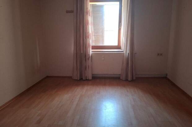 Altbauwohnung kaufen in 8600 Bruck an der Mur (Bild 2)