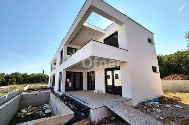 Haus kaufen in 51511 Malinska (Bild 3)