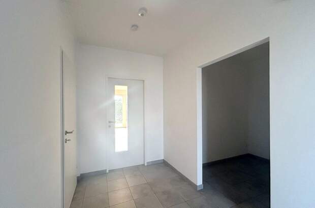 Haus in 4800 Attnang (Bild 2)
