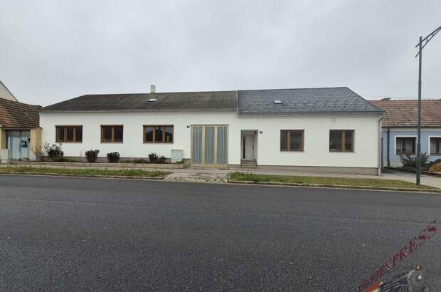 Mehrfamilienhaus kaufen in 2253 Weikendorf (Bild 1)