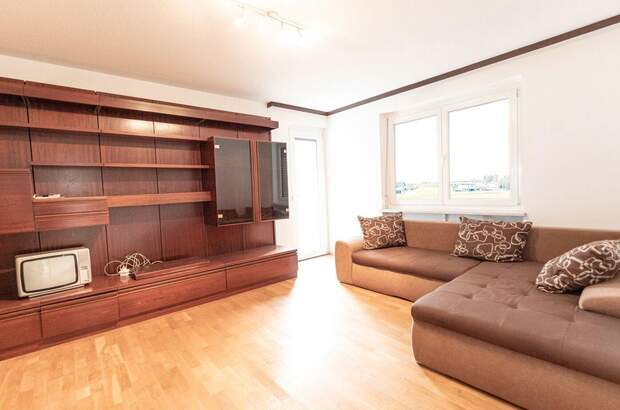 Wohnung mit Balkon kaufen in 4720 Neumarkt (Bild 2)